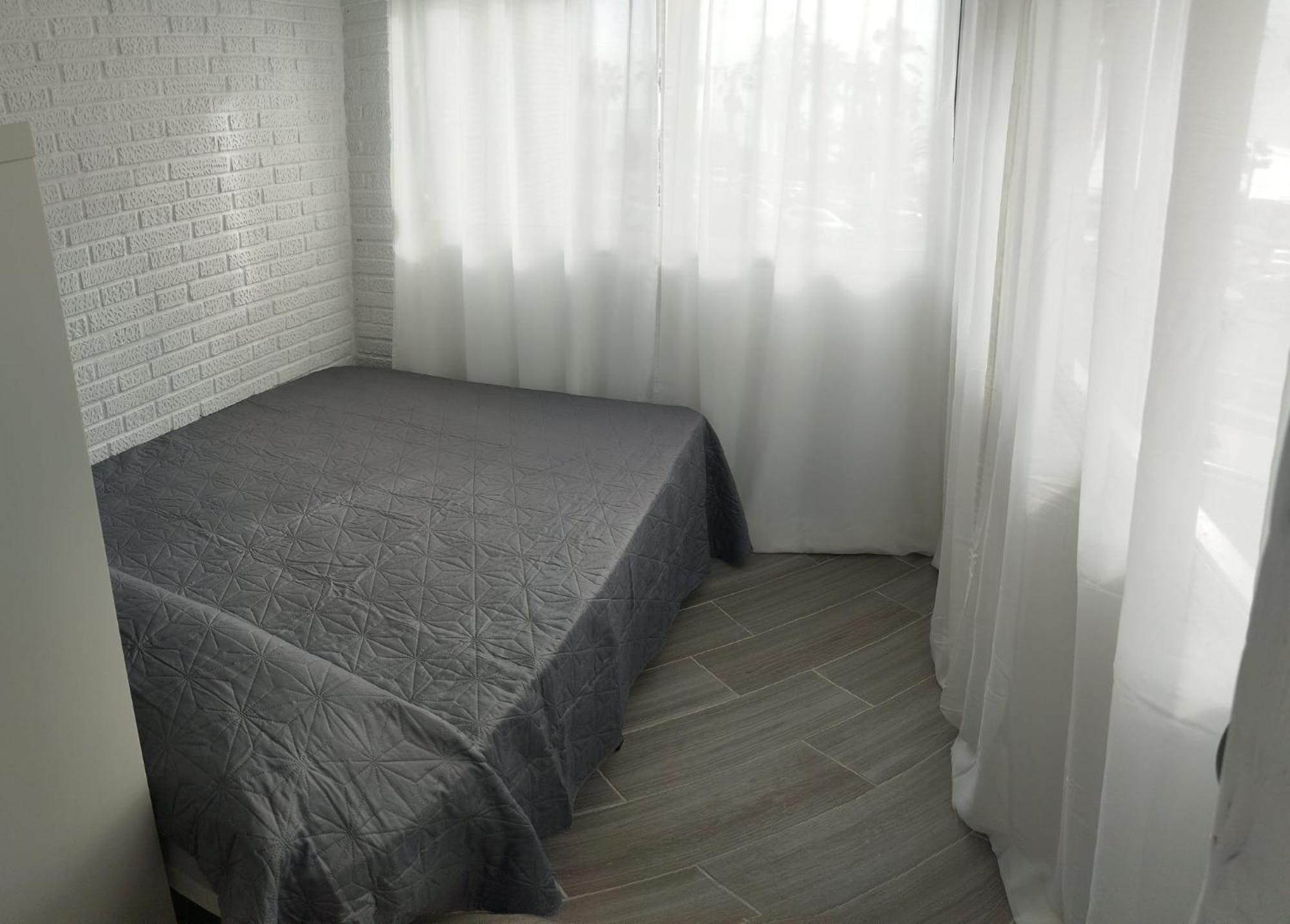 Ruselo Costa Apartment มาลากา ภายนอก รูปภาพ